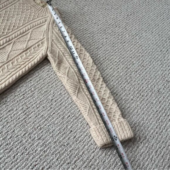 Hand Knit Fisherman Cable Knit Chunky Wool Sweater - Picture 7 of 8